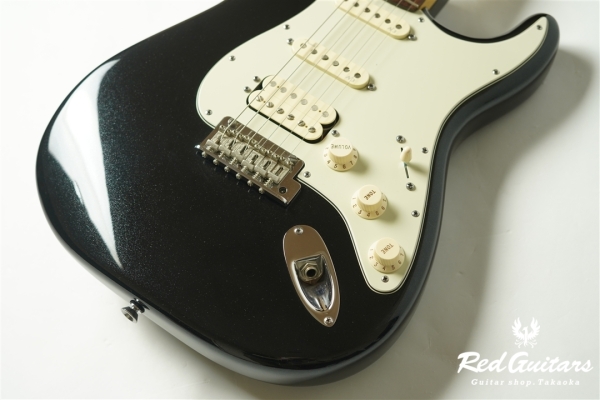 American Deluxe Stratocaster Plus HSS - Mystic Black